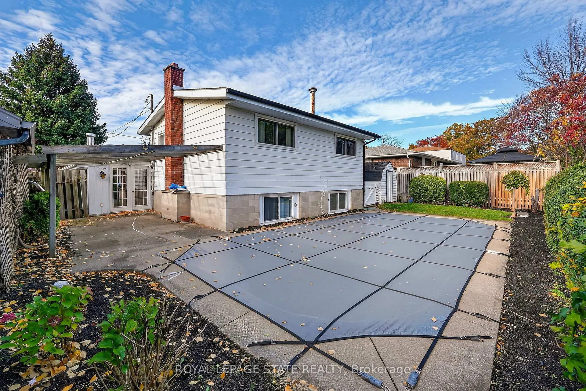 Photo 23 of 15 Grand Avenue, Grimsby, Grimsby Beach — HOMEH