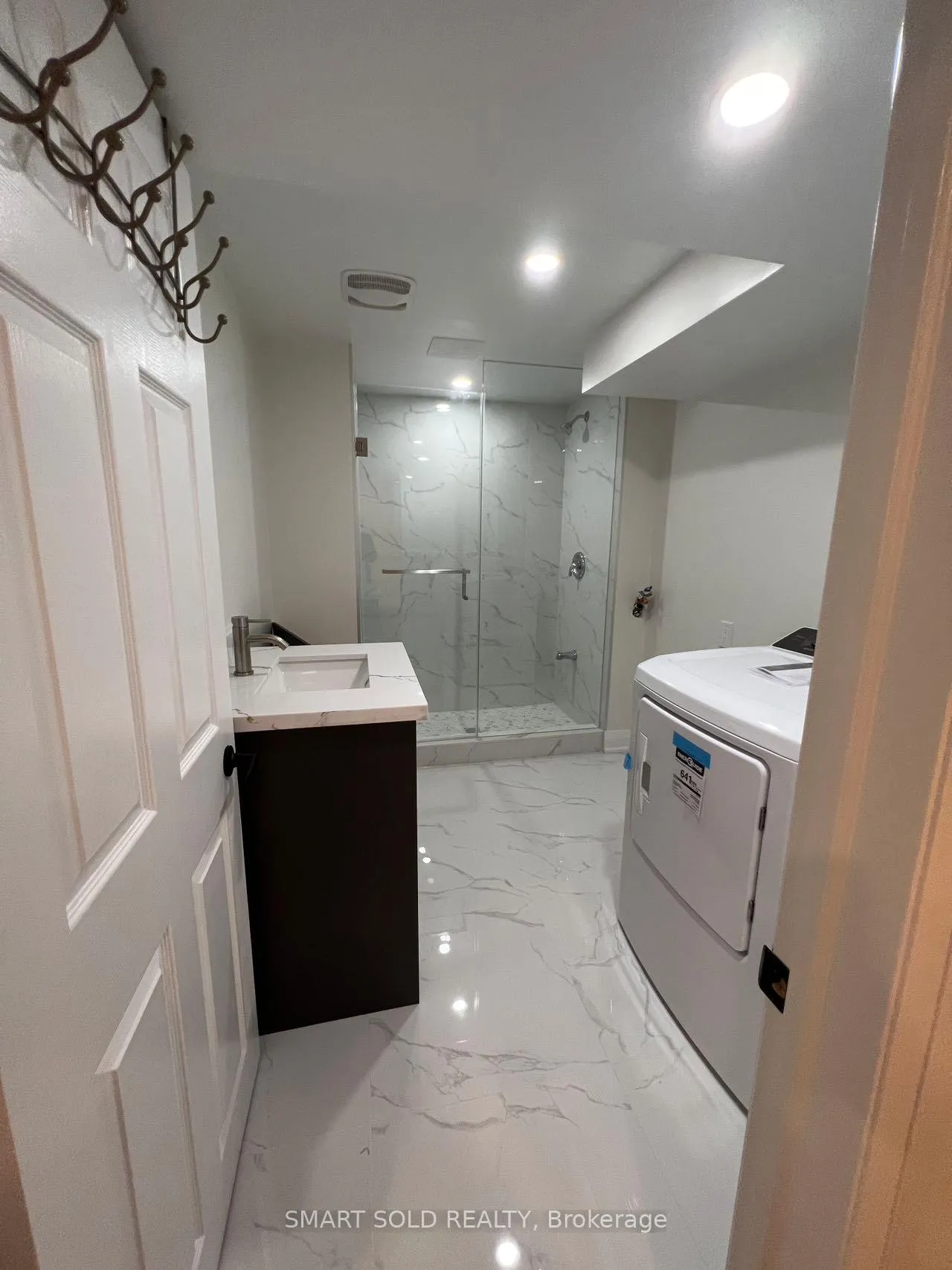 Photo 11 of Unit BSMT, 697 Eramosa Crescent, Pickering, Amberlea — HOMEH