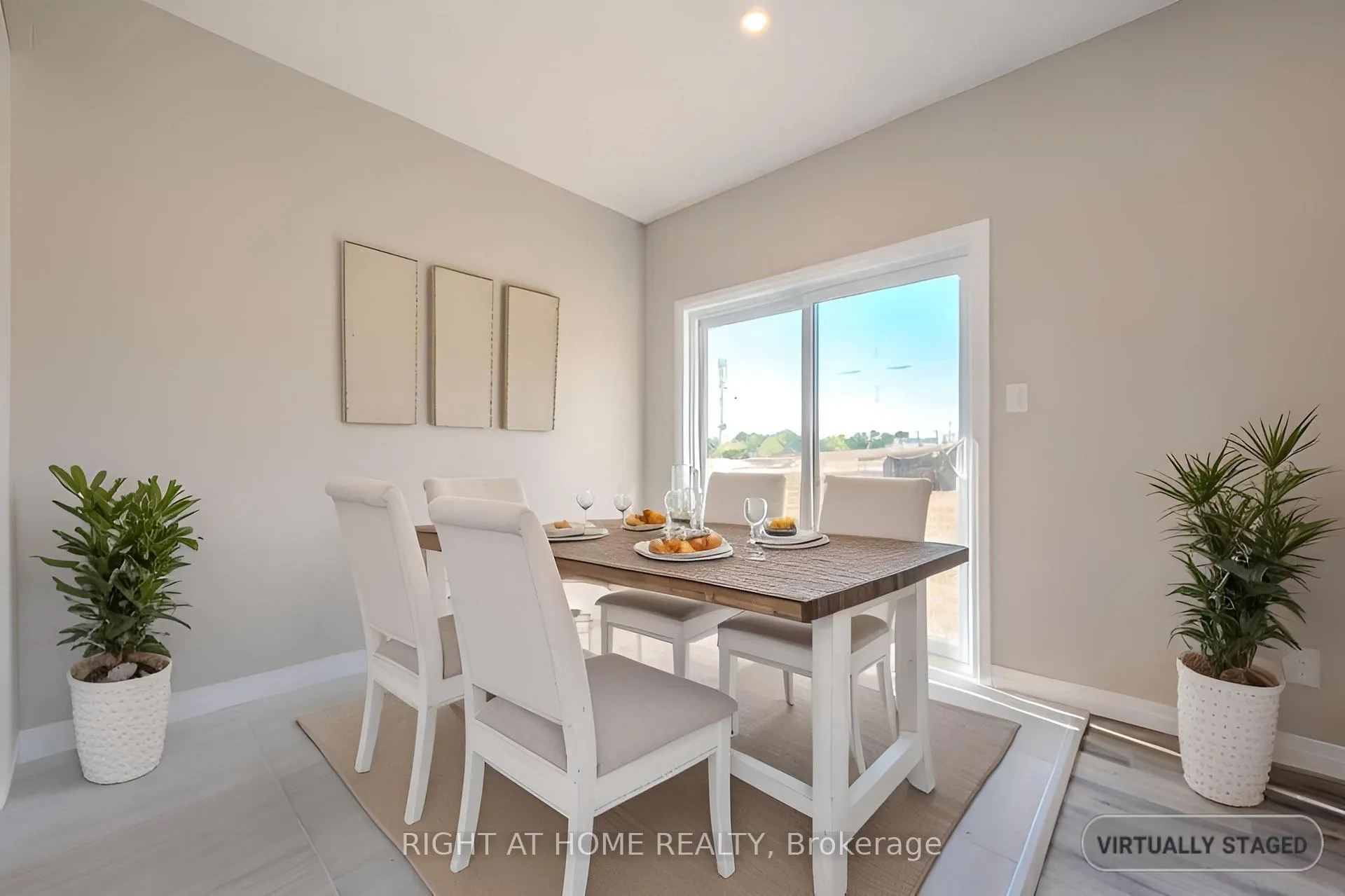 Photo 9 of 423 Woolwich Street, Waterloo — HOMEH