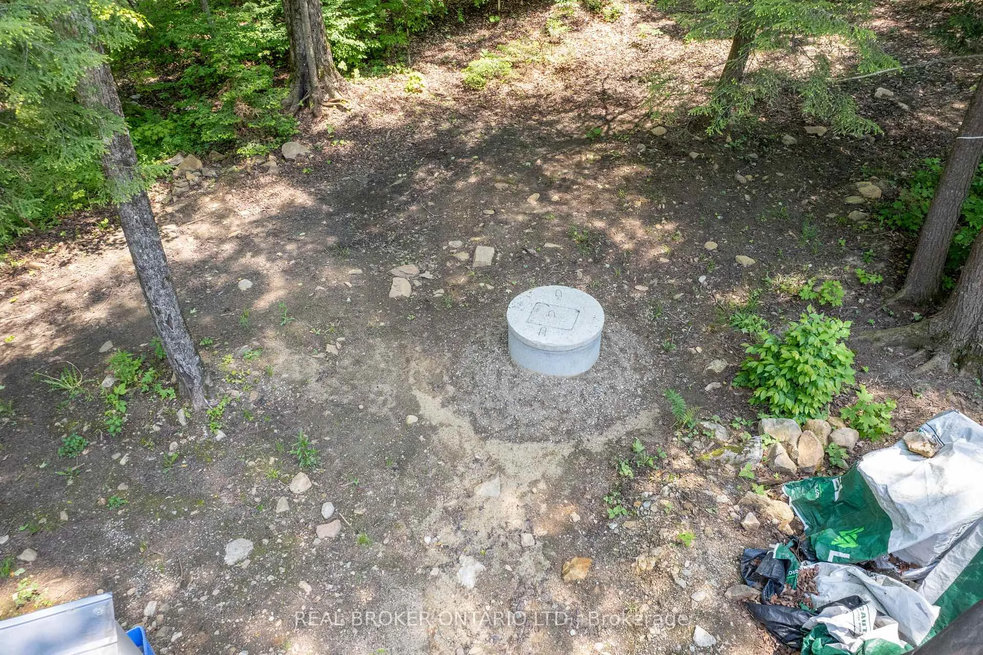 Photo 13 of 1565 Ursa Road, Highlands East, Glamorgan — HOMEH