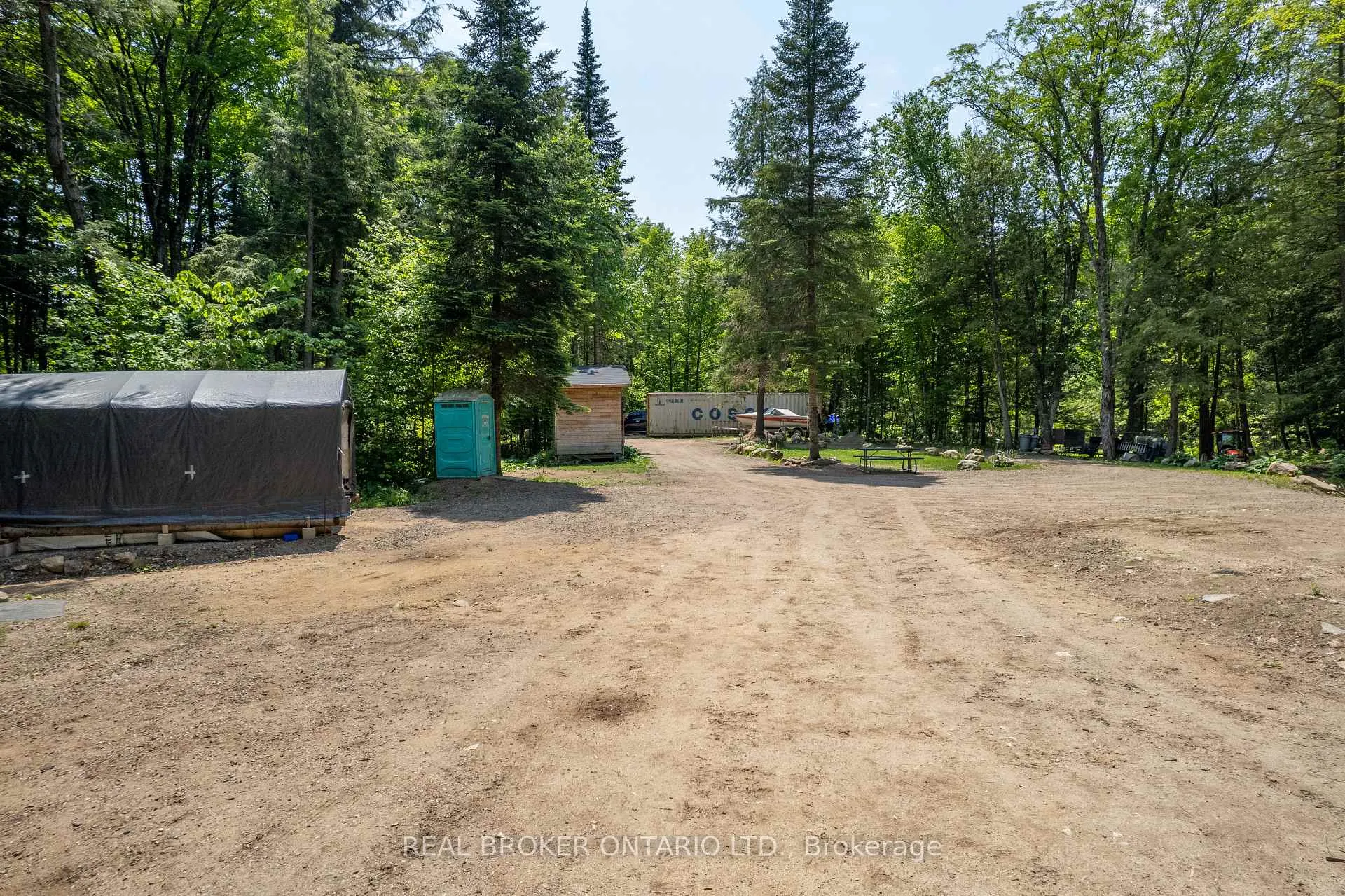 Photo 15 of 1565 Ursa Road, Highlands East, Glamorgan — HOMEH
