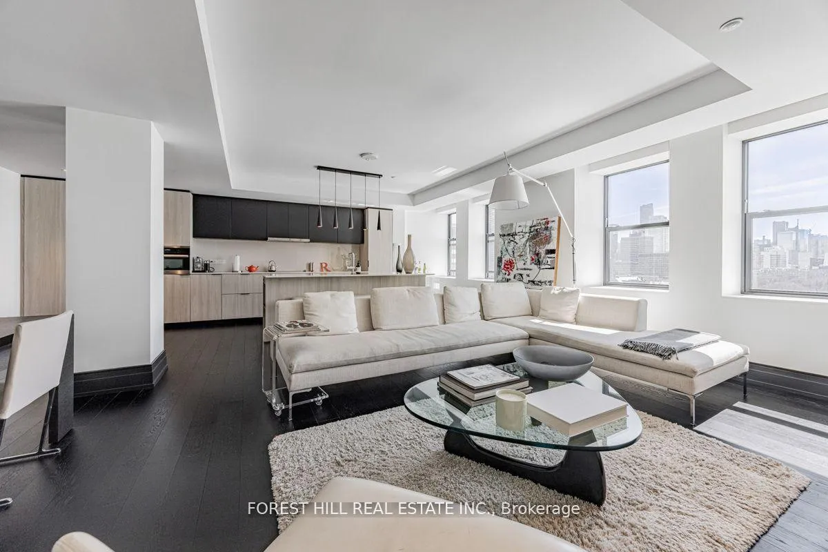 Photo 4 of Unit 1405, 2 Avenue Road, Toronto, The Annex — HOMEH