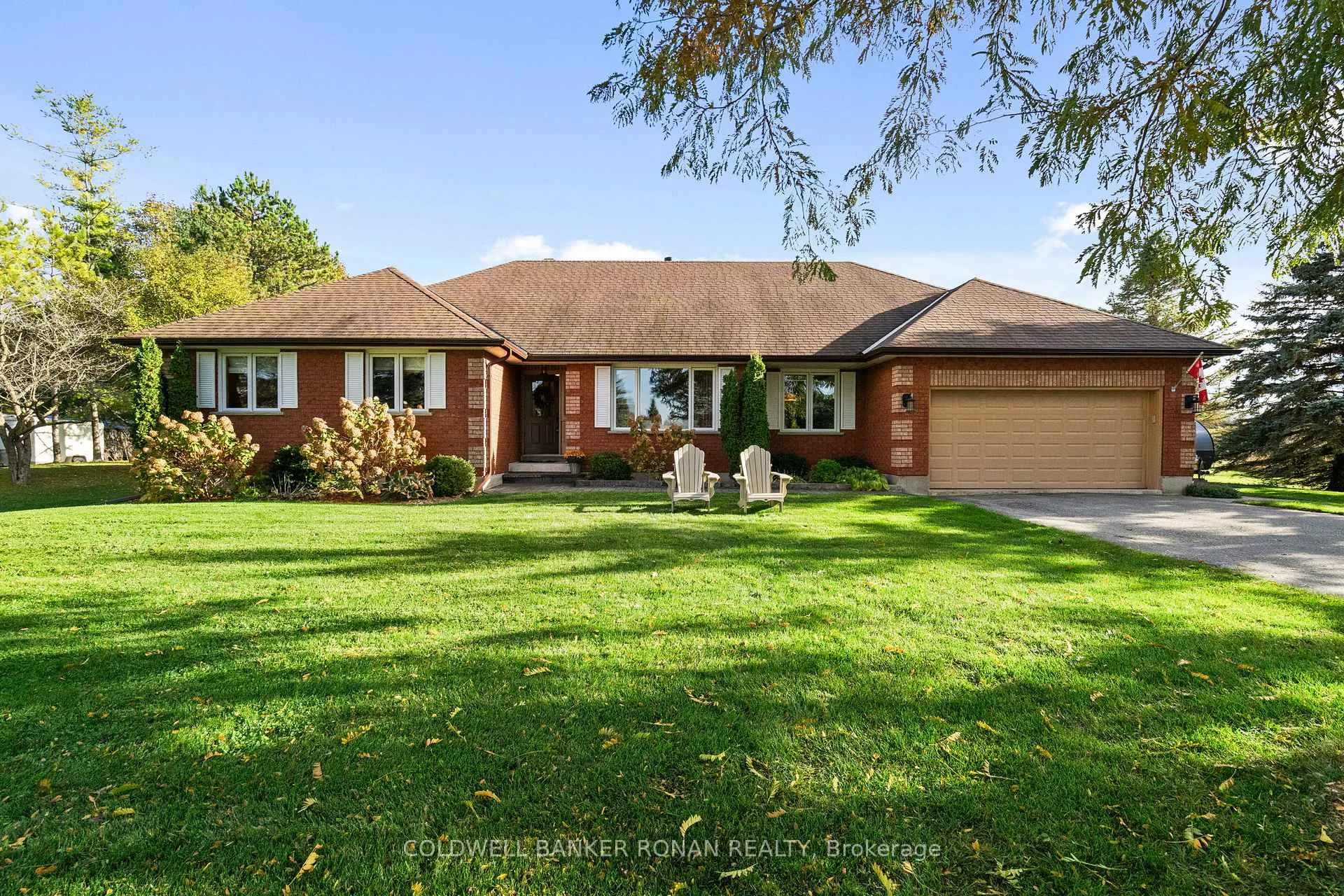 Photo 1 of 9 McCague Court, New Tecumseth, Rural New Tecumseth — HOMEH