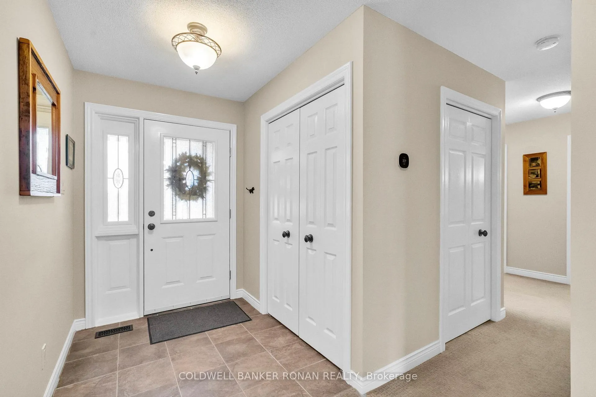 Photo 4 of 9 McCague Court, New Tecumseth, Rural New Tecumseth — HOMEH