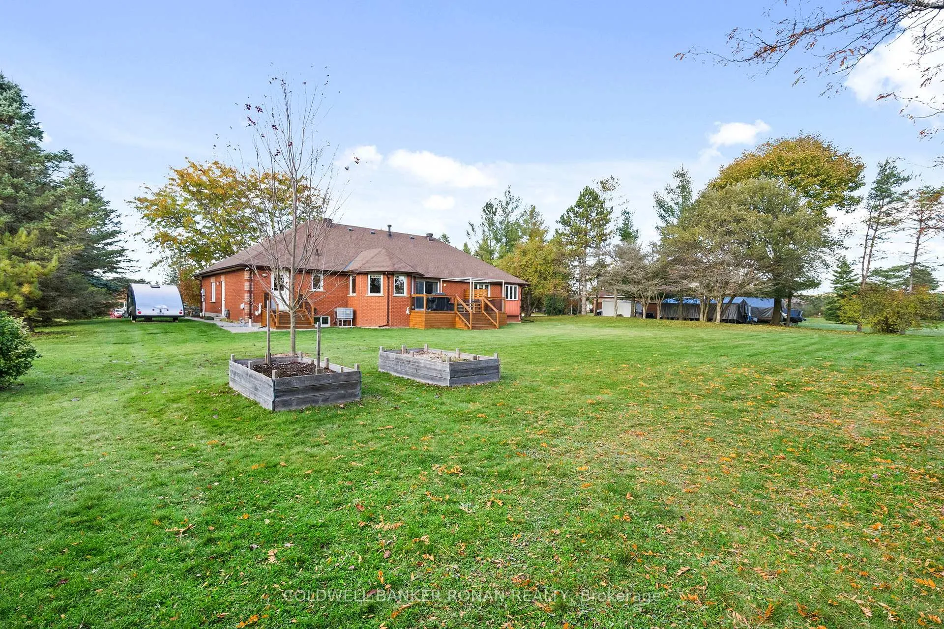Photo 42 of 9 McCague Court, New Tecumseth, Rural New Tecumseth — HOMEH