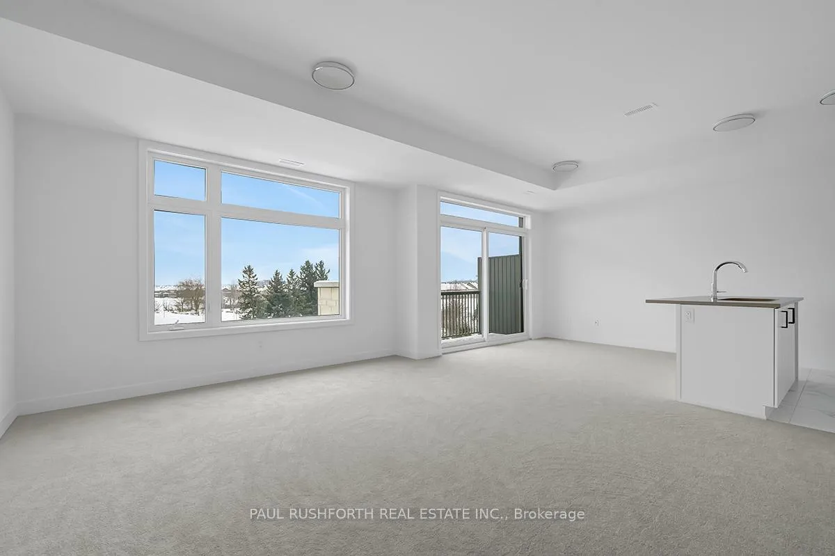 Photo 5 of 1027 Silhouette Private, Ottawa, Barrhaven - Cedargrove/Fraserdale — HOMEH