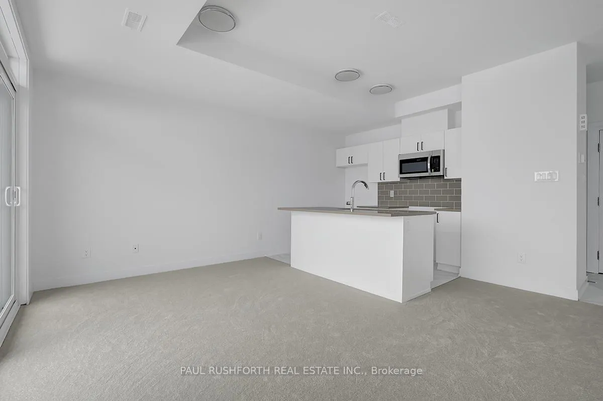 Photo 7 of 1027 Silhouette Private, Ottawa, Barrhaven - Cedargrove/Fraserdale — HOMEH