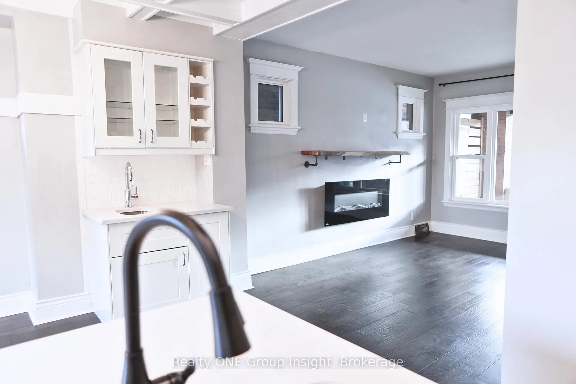 Photo 7 of 451 King William Street, Hamilton, Landsdale — HOMEH