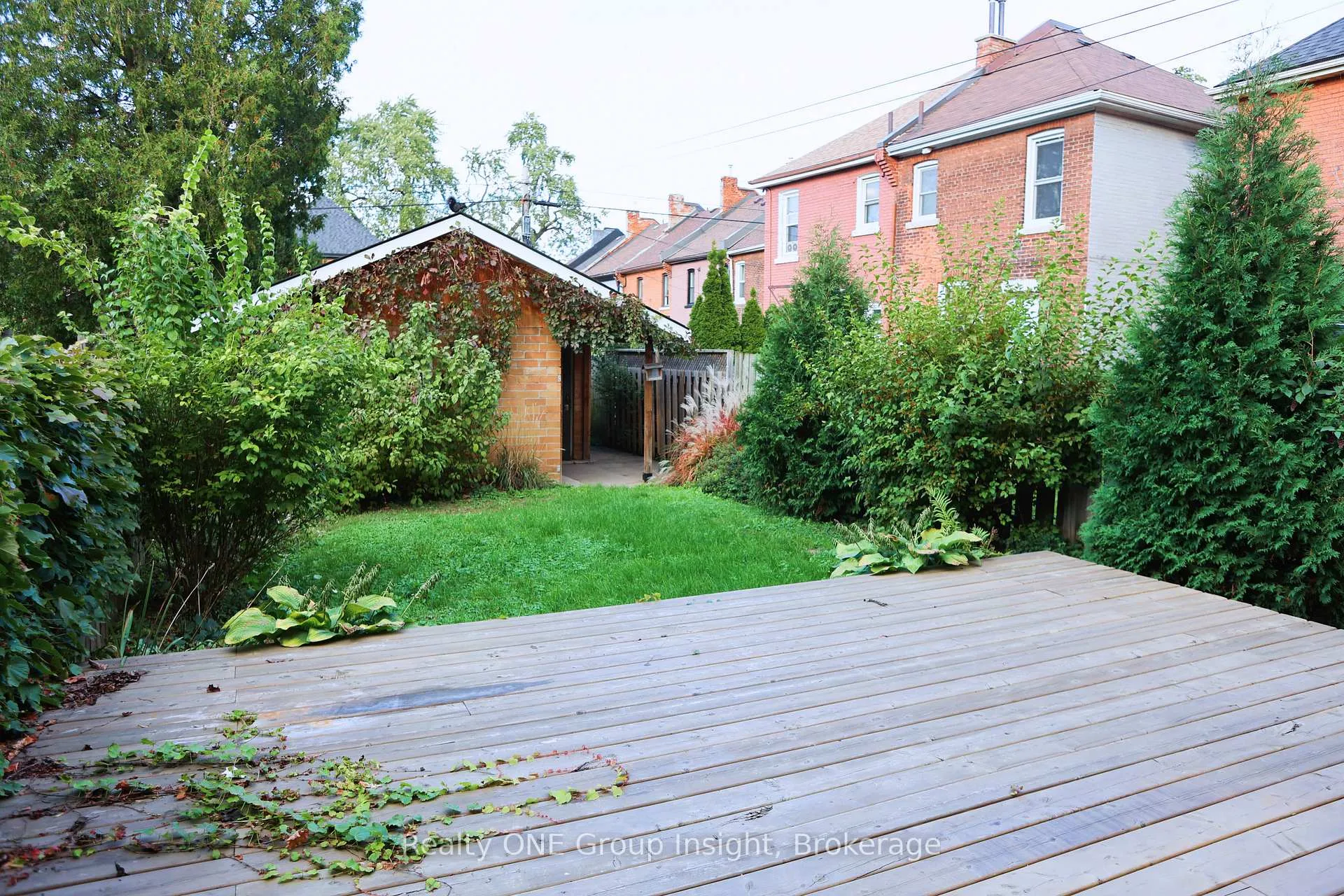 Photo 10 of 451 King William Street, Hamilton, Landsdale — HOMEH