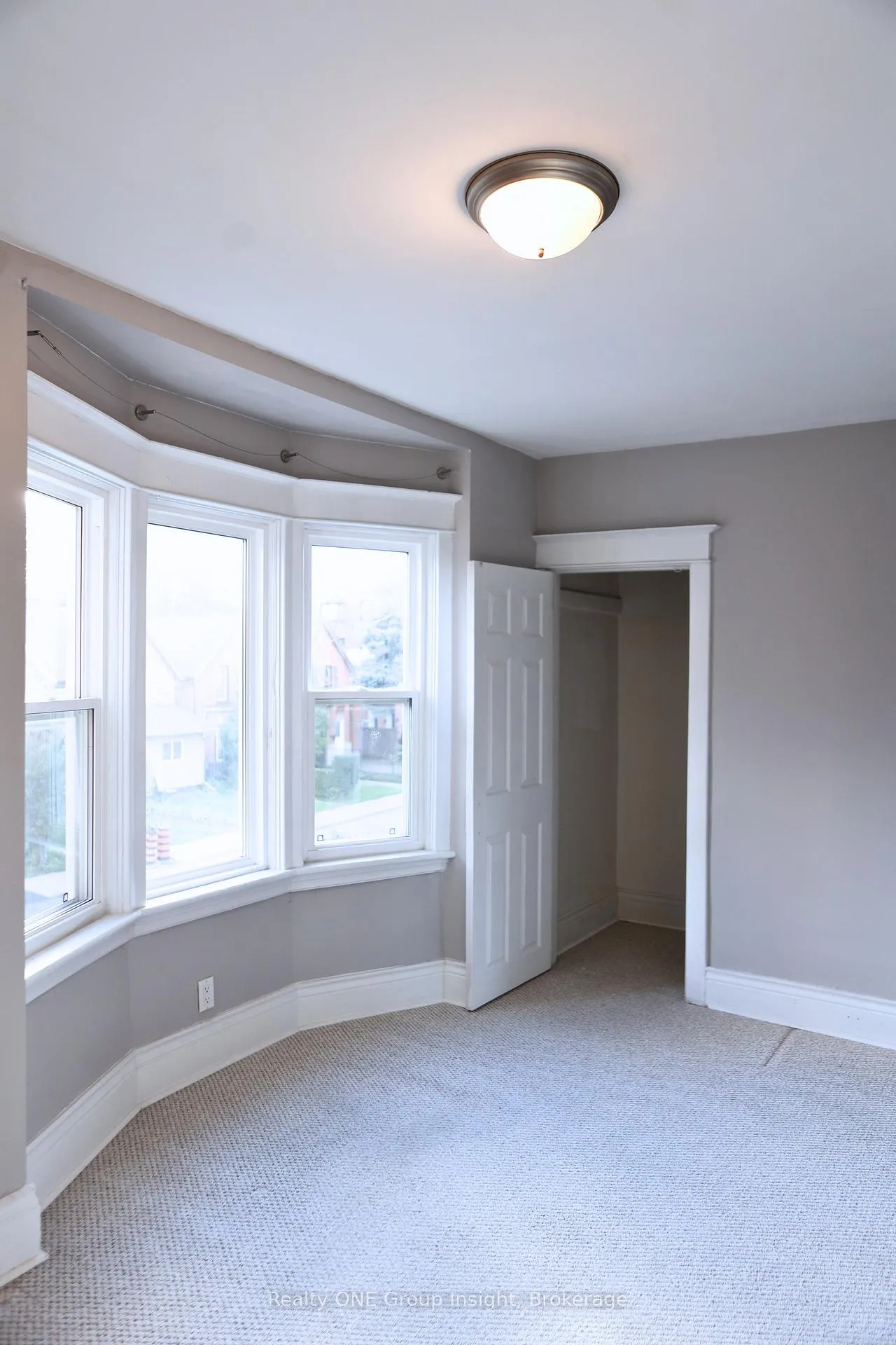 Photo 18 of 451 King William Street, Hamilton, Landsdale — HOMEH