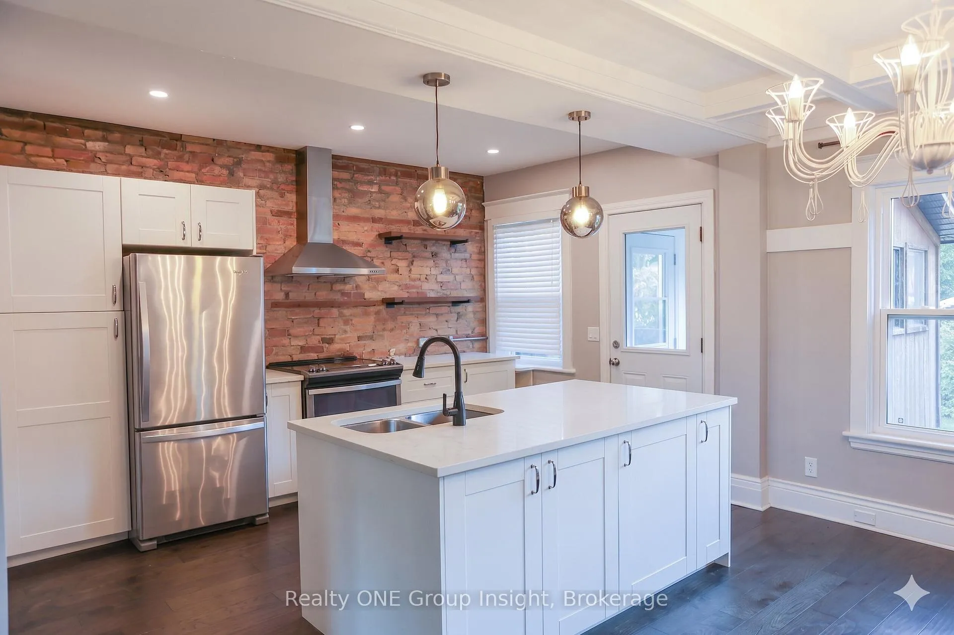 Photo 27 of 451 King William Street, Hamilton, Landsdale — HOMEH