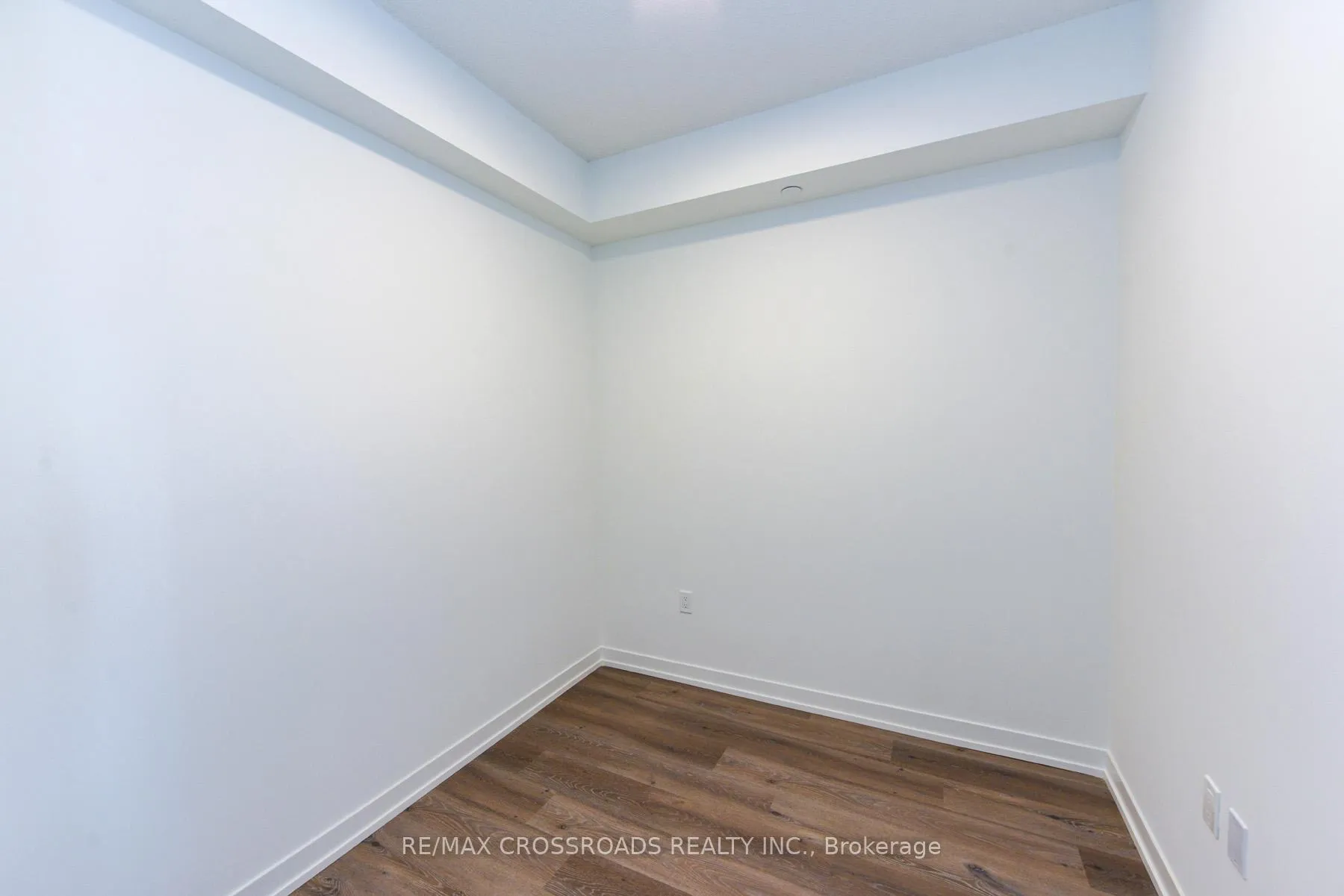 Photo 6 of Unit 2003, 225 Commerce Street, Vaughan, Vaughan Corporate Centre — HOMEH