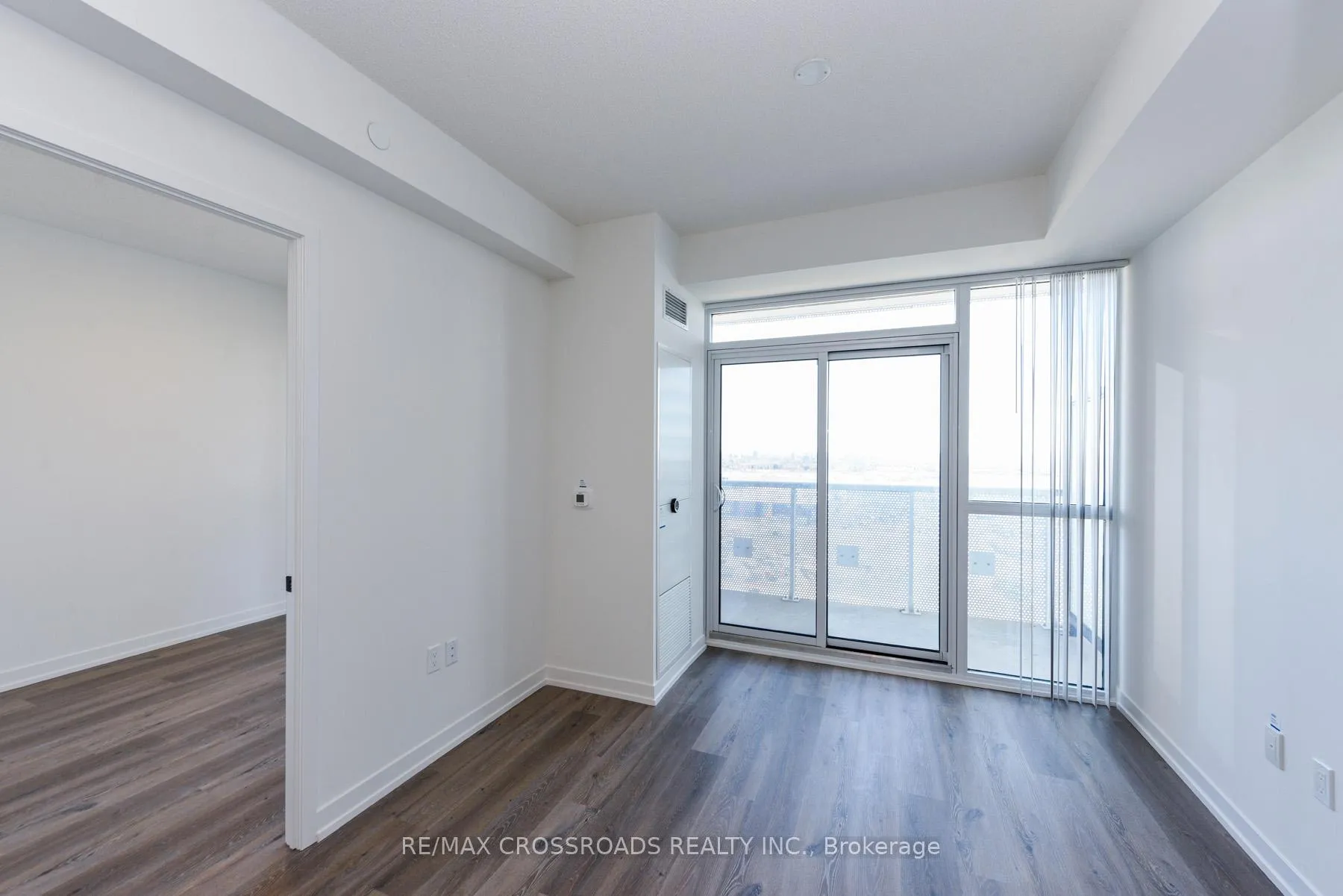 Photo 13 of Unit 2003, 225 Commerce Street, Vaughan, Vaughan Corporate Centre — HOMEH
