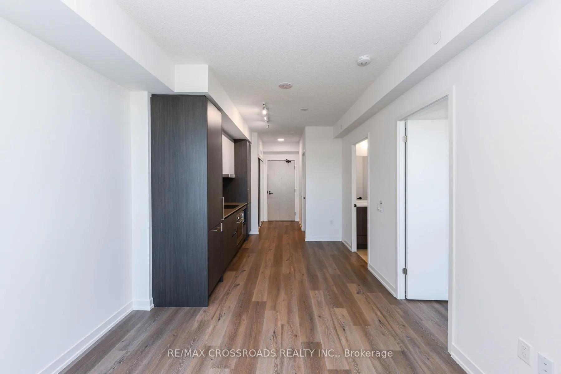 Photo 14 of Unit 2003, 225 Commerce Street, Vaughan, Vaughan Corporate Centre — HOMEH