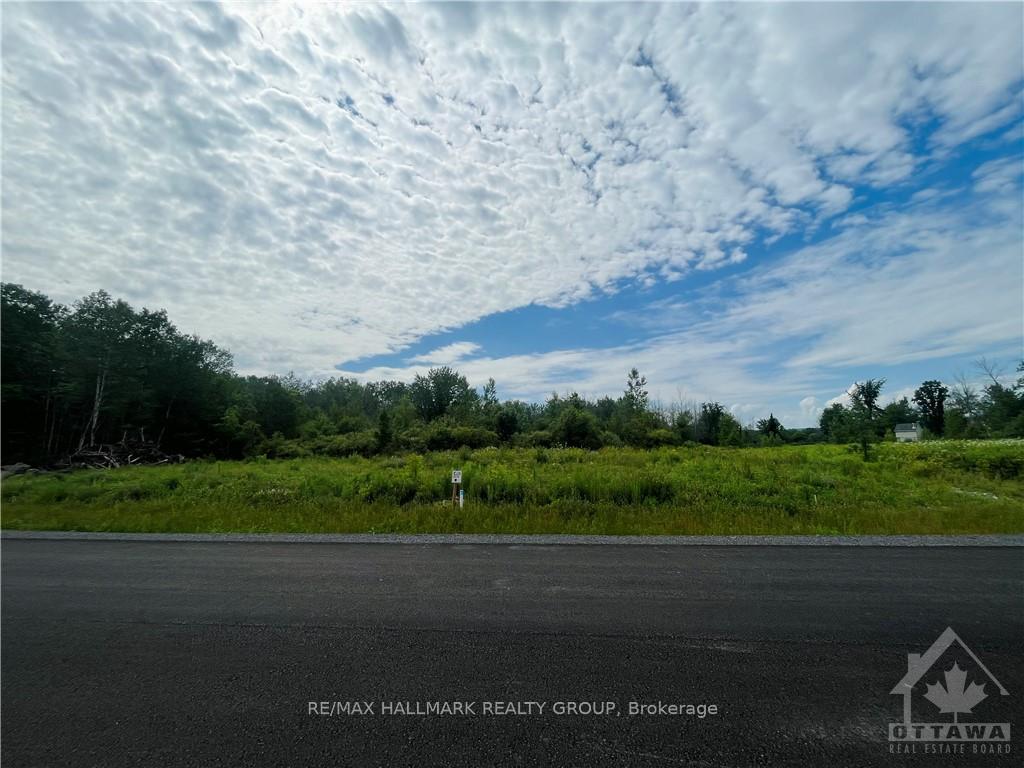 Photo 11 of 82 Soulanges Street, Champlain, Champlain Twp — HOMEH