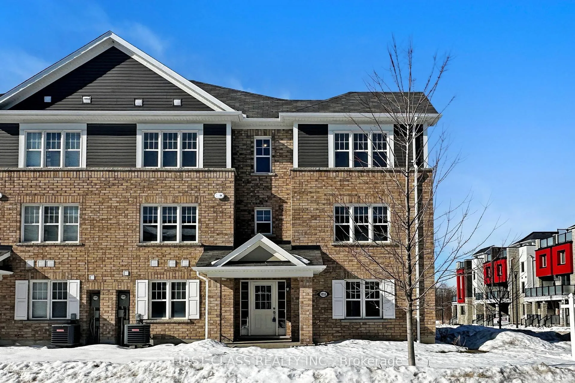 Photo 3 of 1055 Reflection Place, Pickering, Rural Pickering — HOMEH