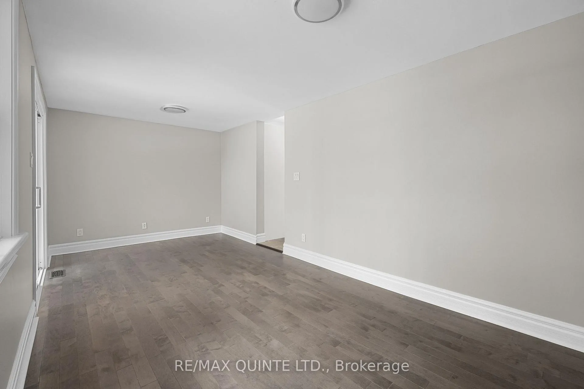 Photo 13 of 14 Elm Street, Prince Edward County, Picton — HOMEH