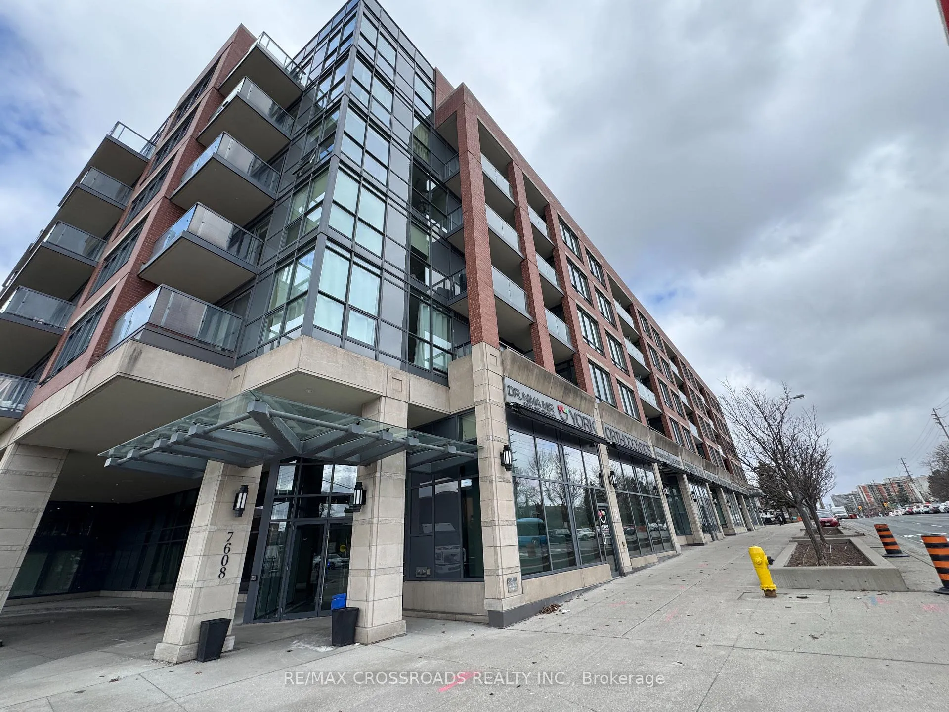Photo 1 of Unit 616, 7608 Yonge Street, Vaughan, Crestwood-Springfarm-Yorkhill — HOMEH