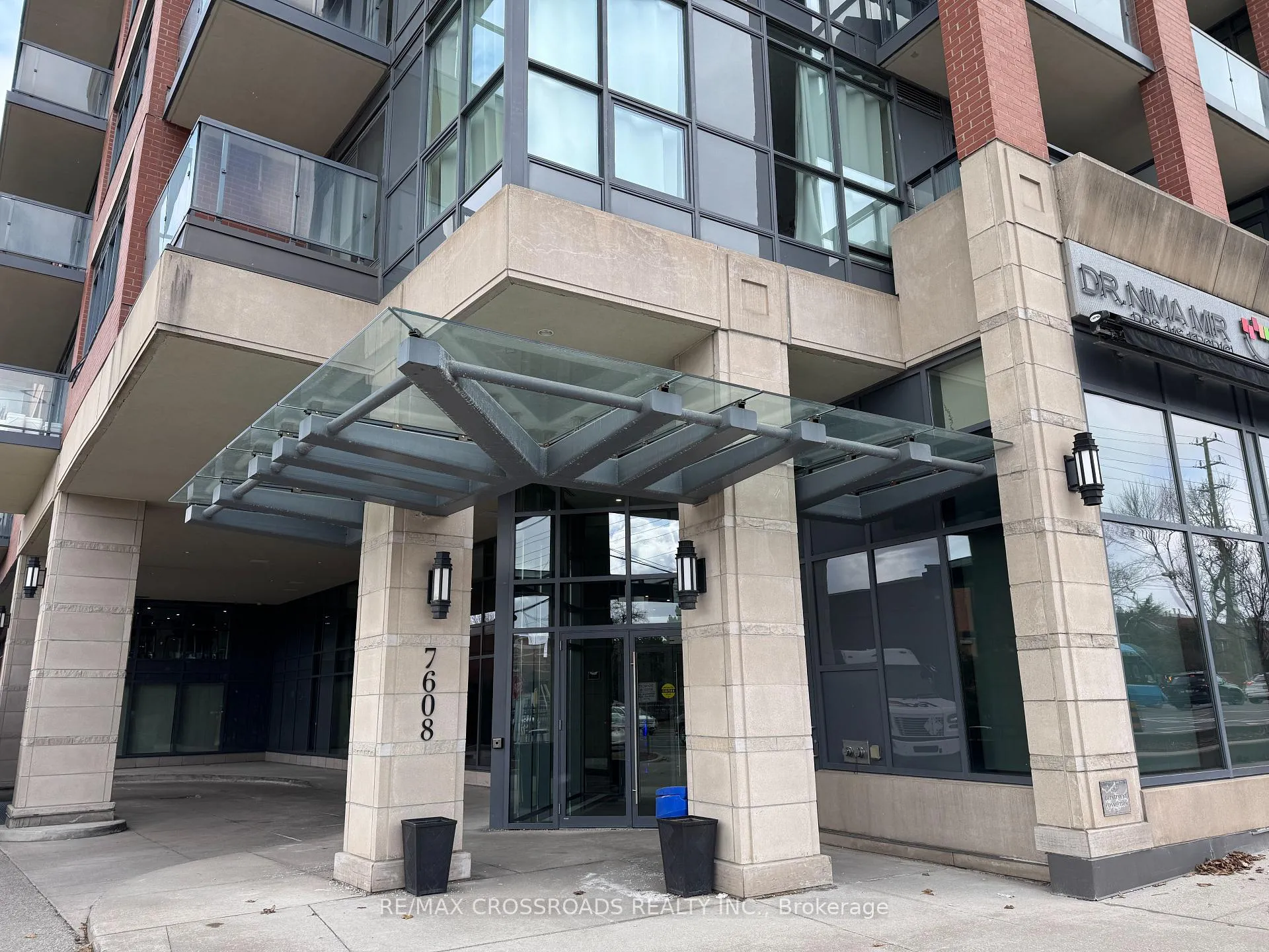 Photo 2 of Unit 616, 7608 Yonge Street, Vaughan, Crestwood-Springfarm-Yorkhill — HOMEH