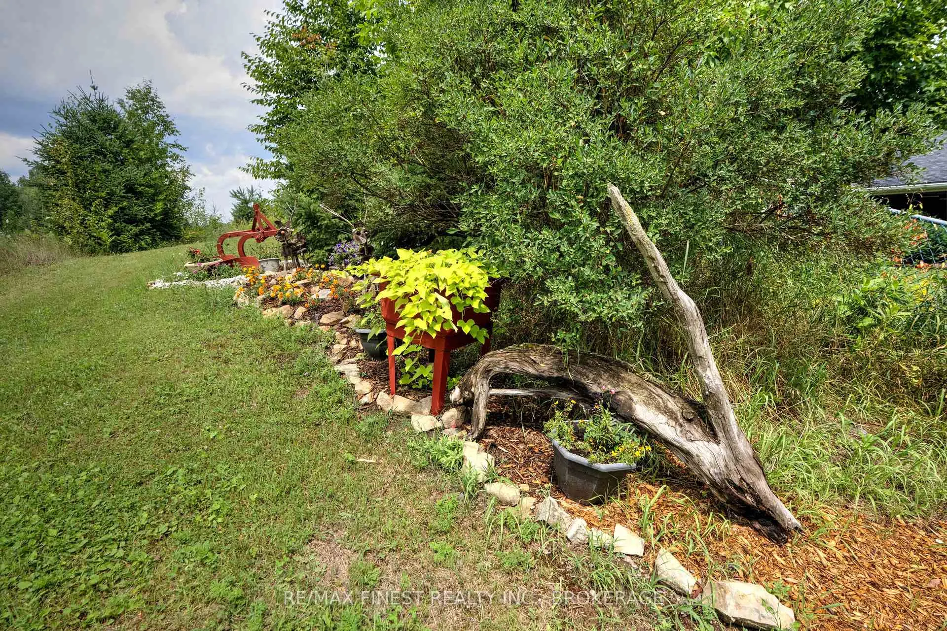 Photo 15 of 15913 Road 509, Frontenac, Frontenac Centre — HOMEH