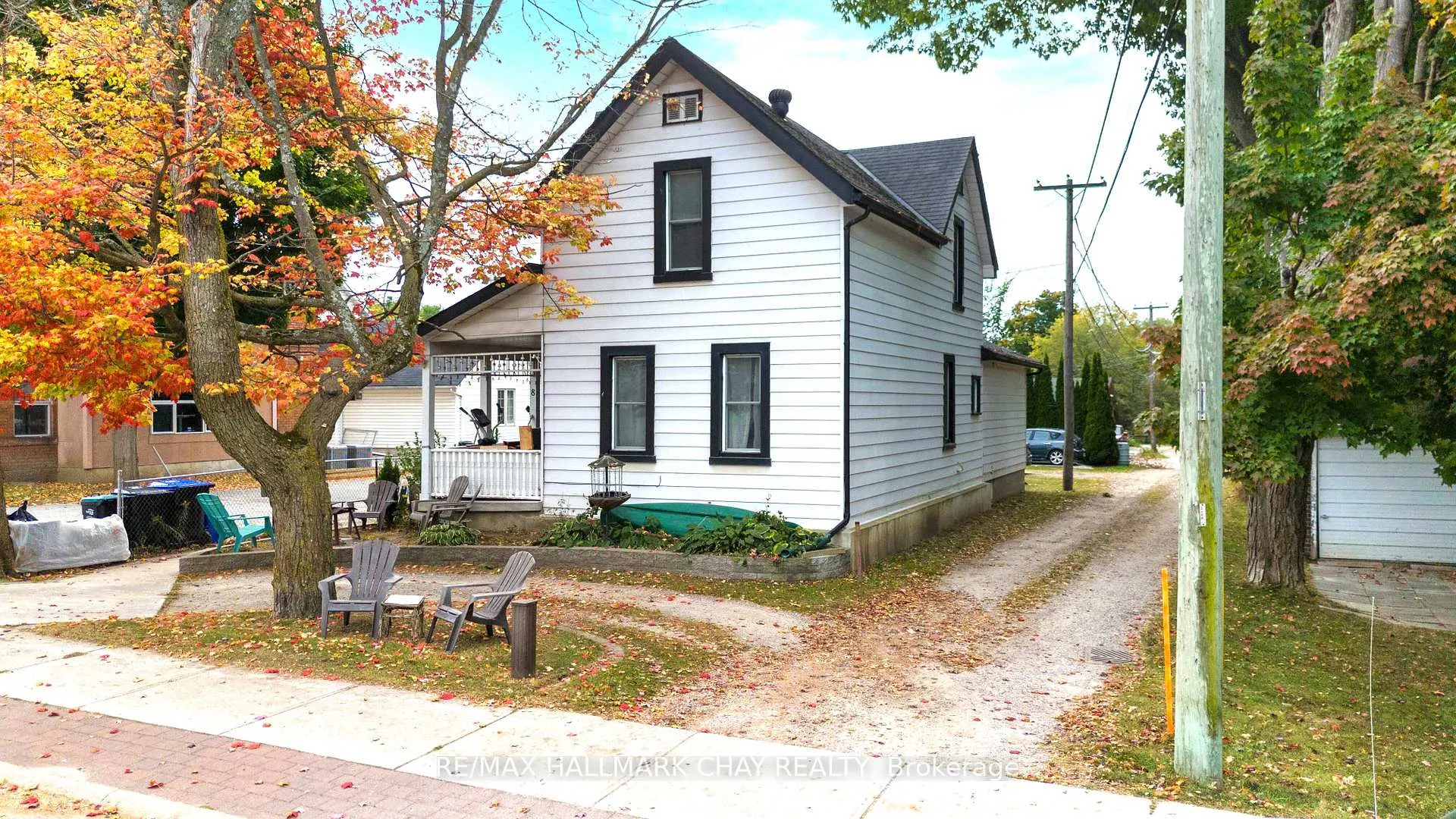 Photo 1 of 8 Maria Street, Springwater, Elmvale — HOMEH