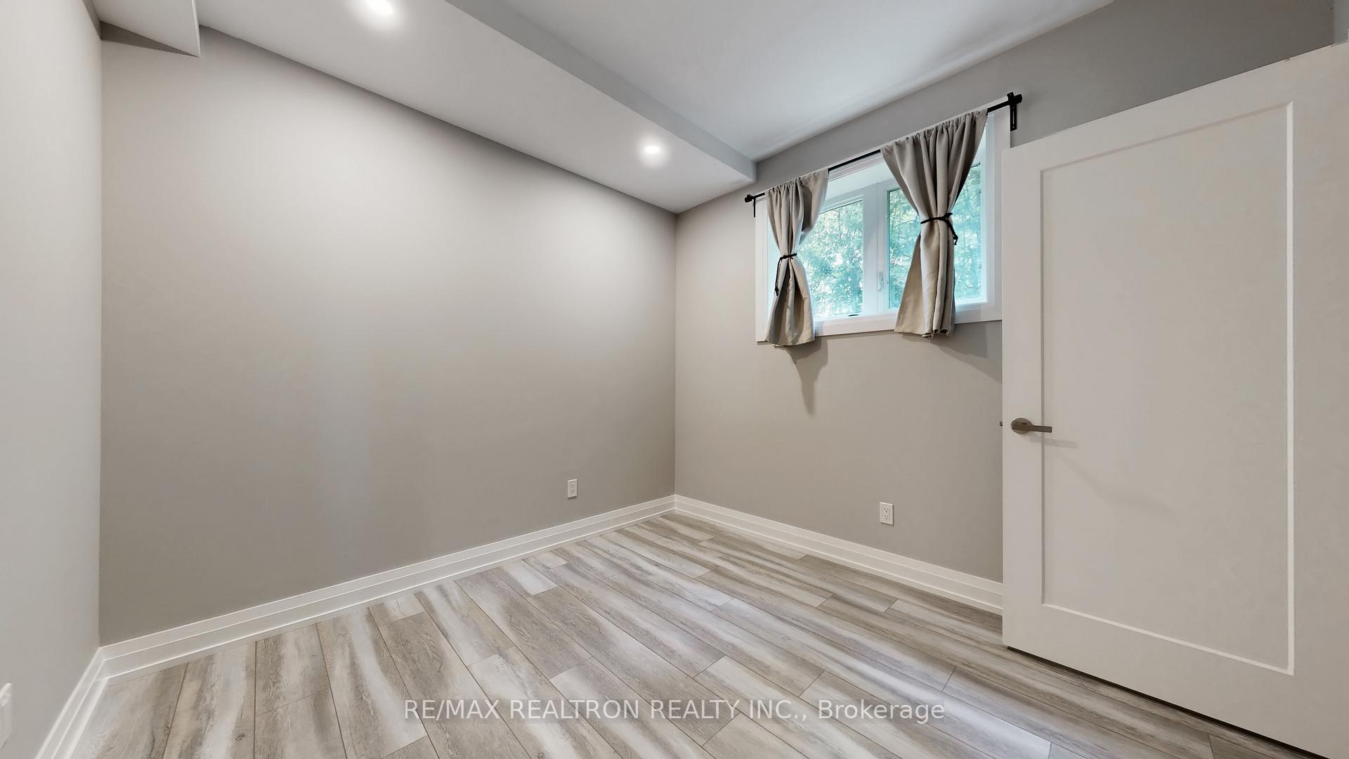 Photo 35 of 785 Sedore Avenue, Georgina, Sutton & Jackson's Point — HOMEH