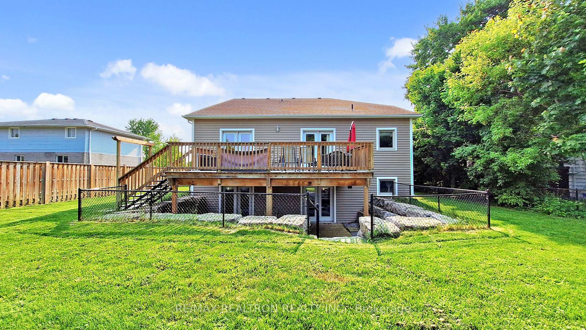 Photo 38 of 785 Sedore Avenue, Georgina, Sutton & Jackson's Point — HOMEH
