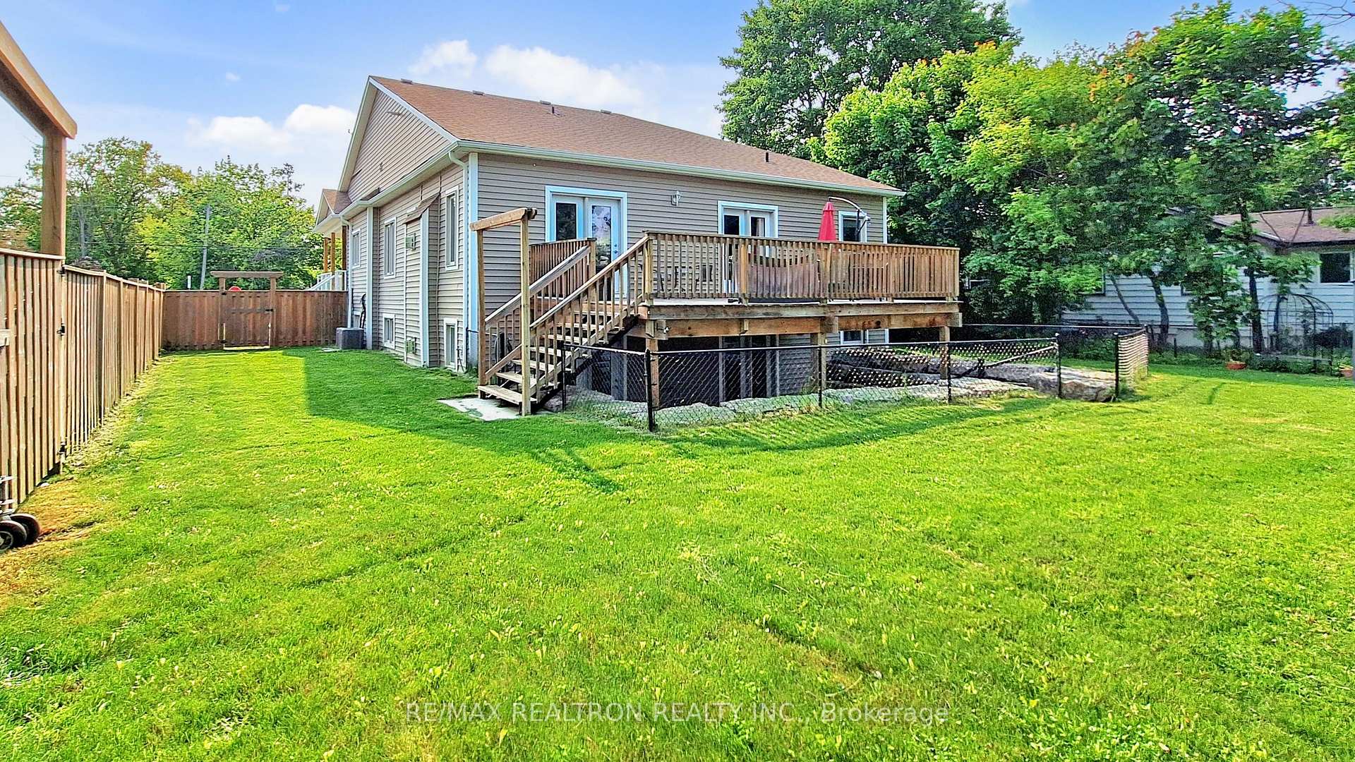 Photo 39 of 785 Sedore Avenue, Georgina, Sutton & Jackson's Point — HOMEH