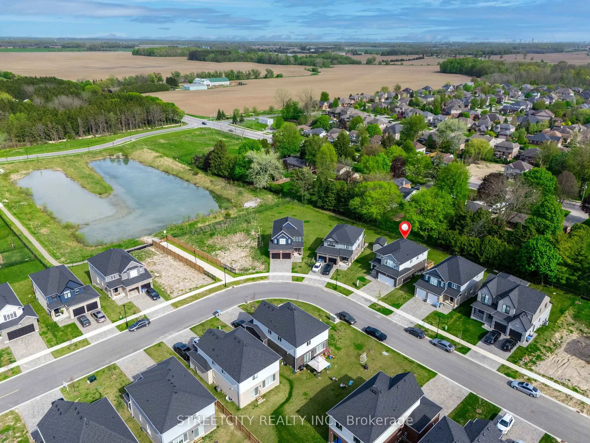 Photo 4 of 101 Basil Crescent, Middlesex Centre, Ilderton — HOMEH