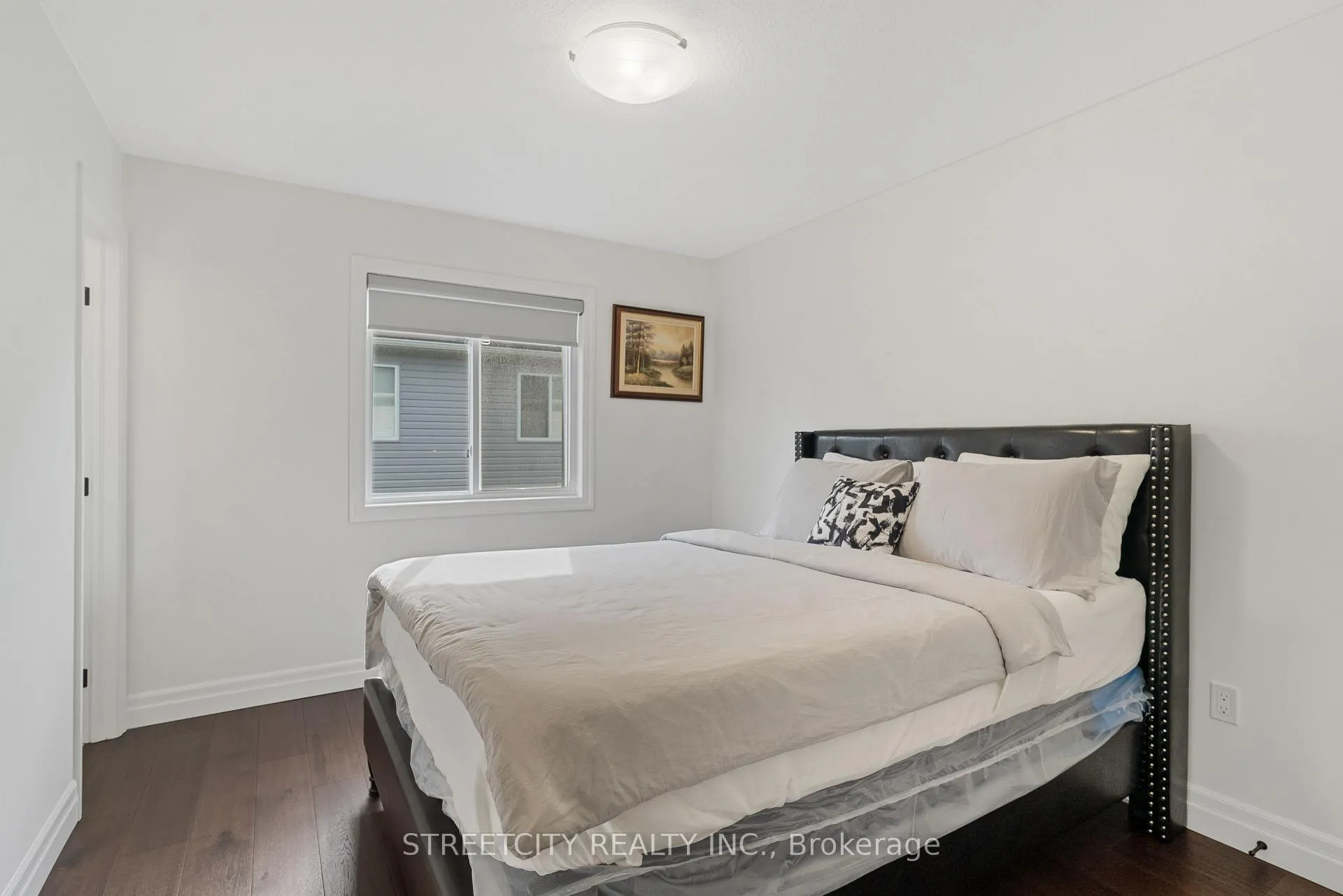 Photo 38 of 101 Basil Crescent, Middlesex Centre, Ilderton — HOMEH