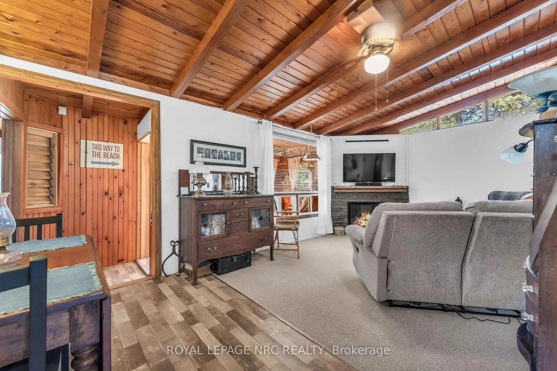 Photo 8 of 14 Anchor Lane, Haldimand, Dunnville — HOMEH