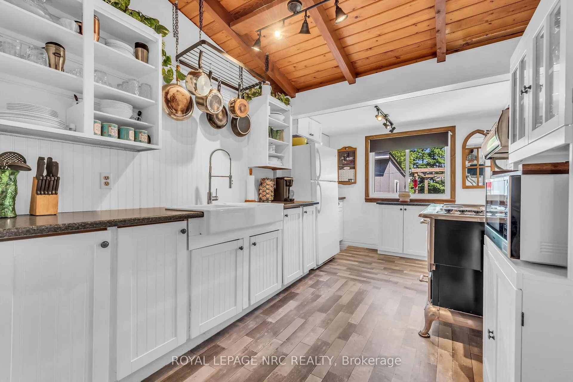 Photo 13 of 14 Anchor Lane, Haldimand, Dunnville — HOMEH