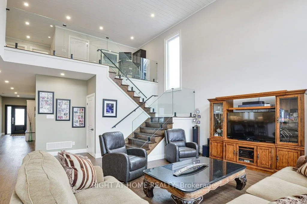Photo 14 of 45 Rosy Beach Court E, Ramara, Rural Ramara — HOMEH