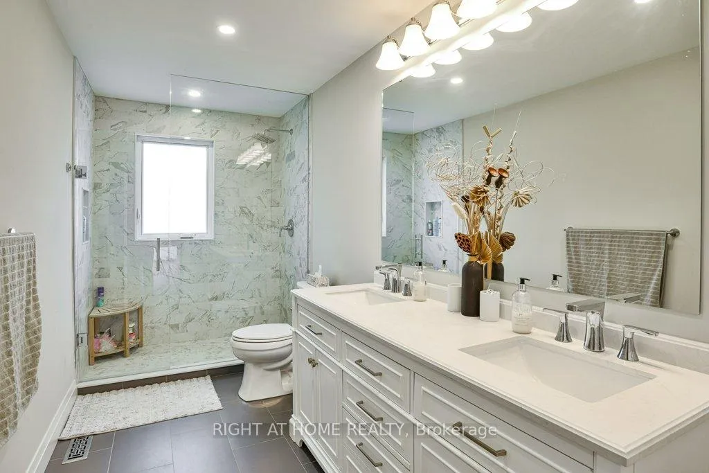Photo 25 of 45 Rosy Beach Court E, Ramara, Rural Ramara — HOMEH