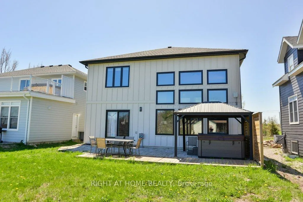 Photo 32 of 45 Rosy Beach Court E, Ramara, Rural Ramara — HOMEH