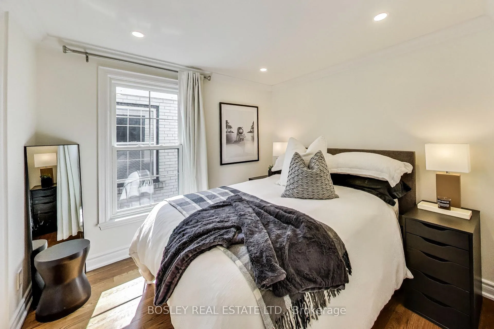 Photo 23 of 7 Sidney Street, Toronto, Yonge-St. Clair — HOMEH