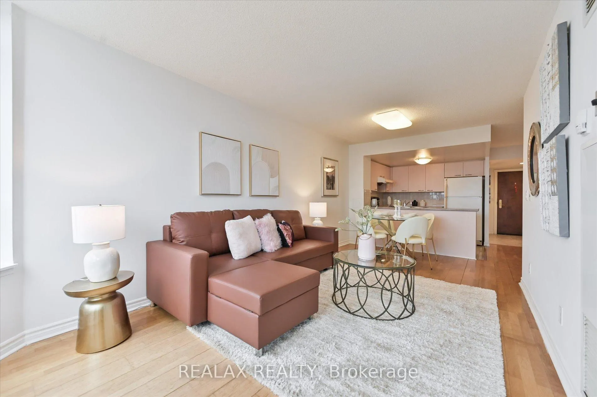 Photo 18 of Unit 302, 130 Pond Drive, Markham, Commerce Valley — HOMEH