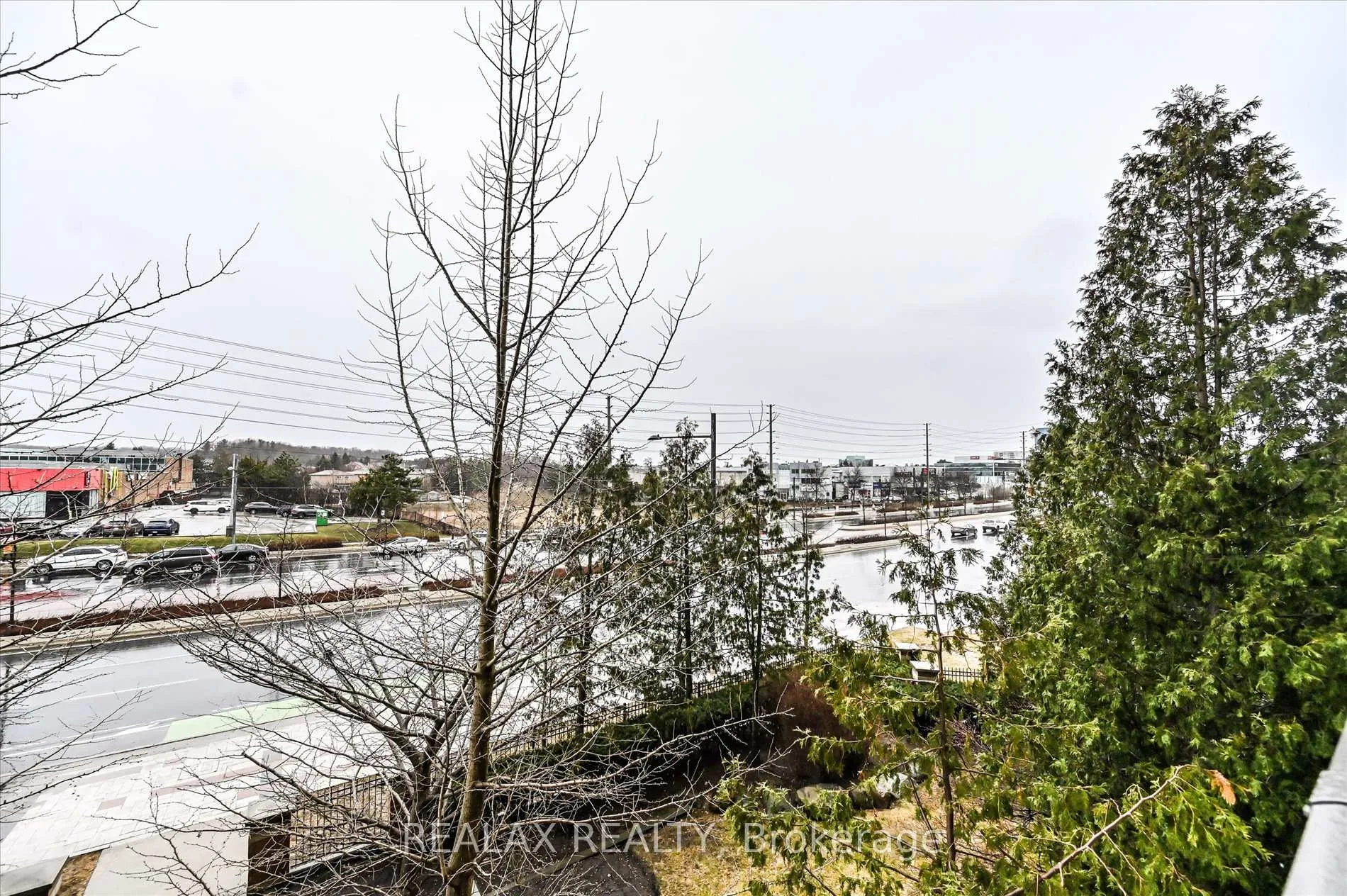 Photo 30 of Unit 302, 130 Pond Drive, Markham, Commerce Valley — HOMEH