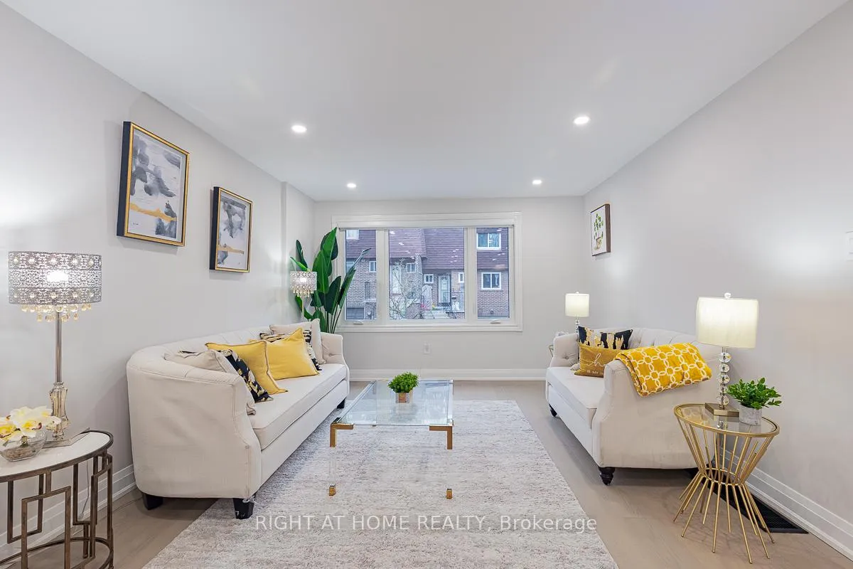 Photo 2 of Unit 176, 160 Palmdale Drive, Scarborough, Tam O'Shanter-Sullivan — HOMEH