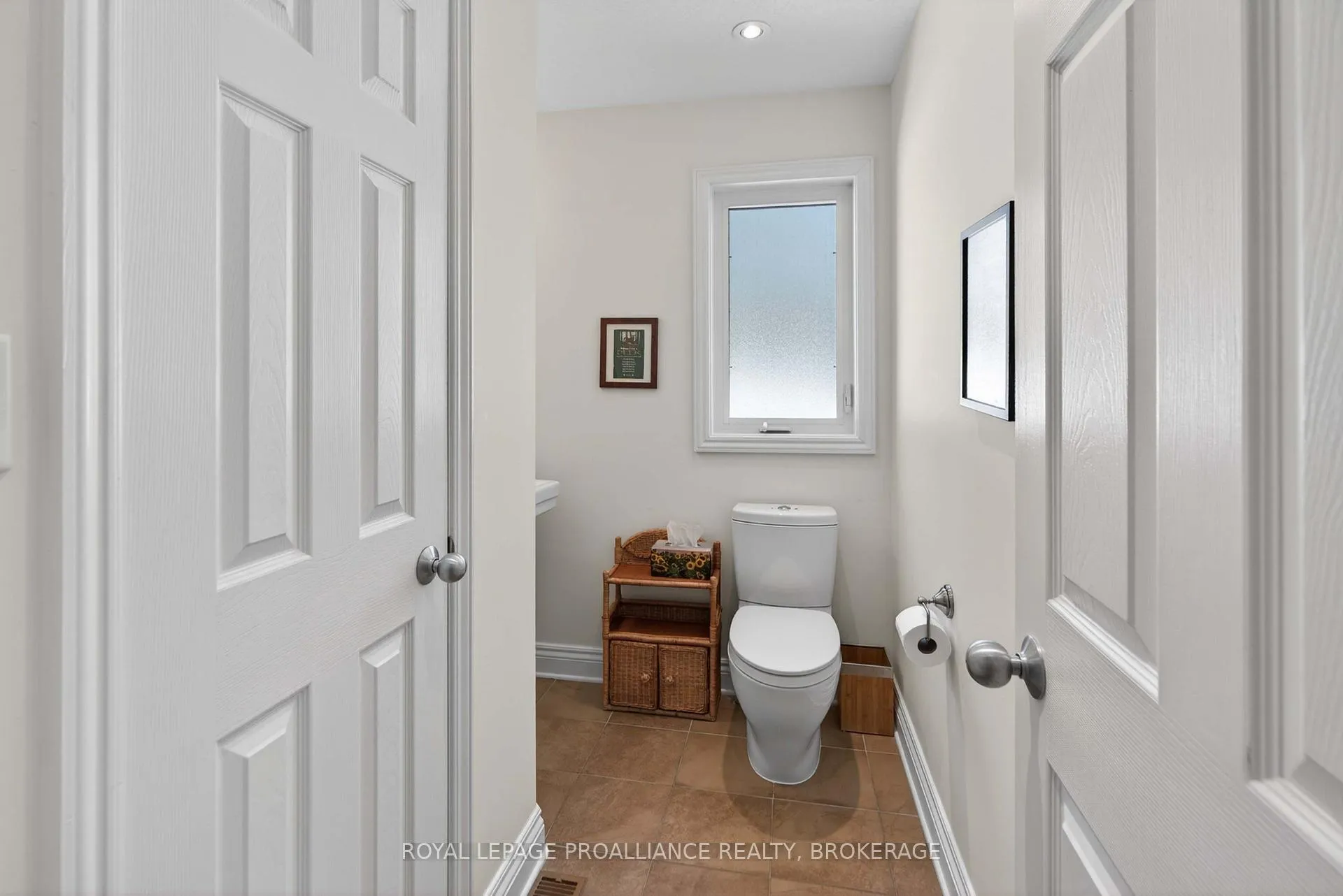 Photo 46 of 606 Whites Point Road, Rideau Lakes, Rideau Lakes (South Crosby) Twp — HOMEH