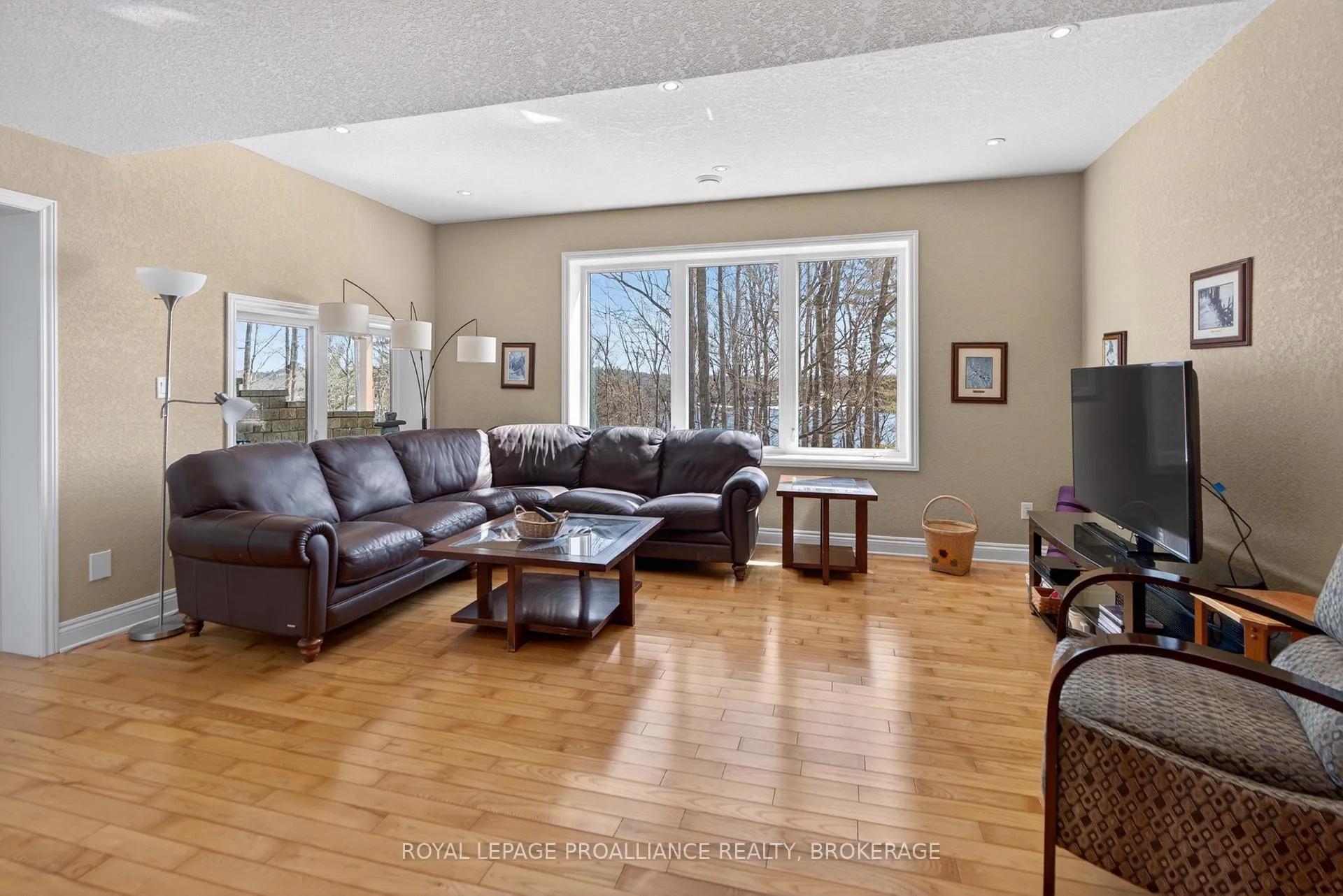 Photo 75 of 606 Whites Point Road, Rideau Lakes, Rideau Lakes (South Crosby) Twp — HOMEH