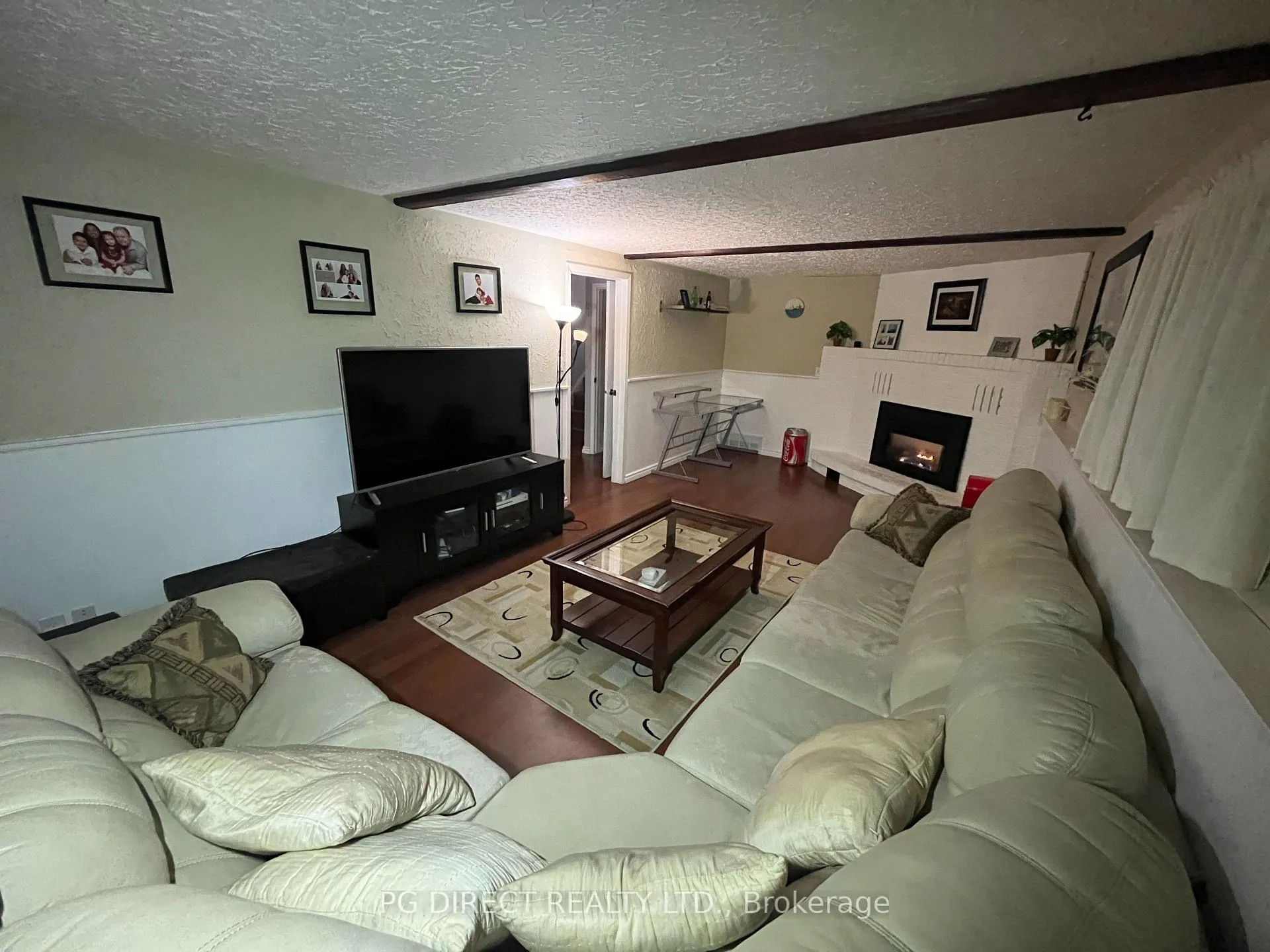 Photo 6 of 234 Thunderbird Drive, Waterloo — HOMEH