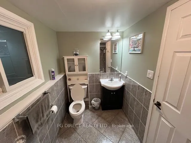Photo 14 of 234 Thunderbird Drive, Waterloo — HOMEH