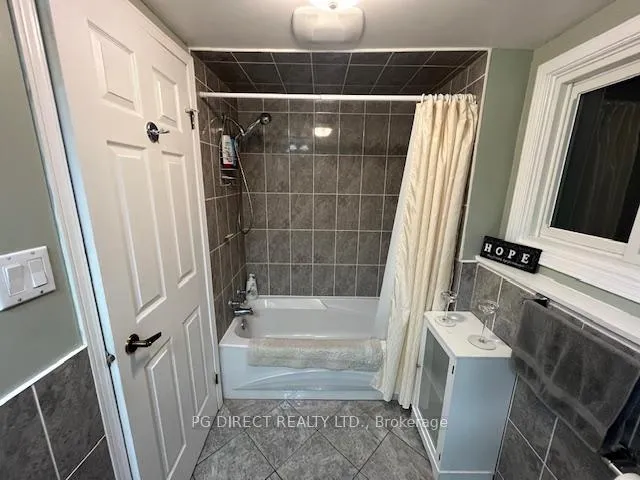 Photo 15 of 234 Thunderbird Drive, Waterloo — HOMEH
