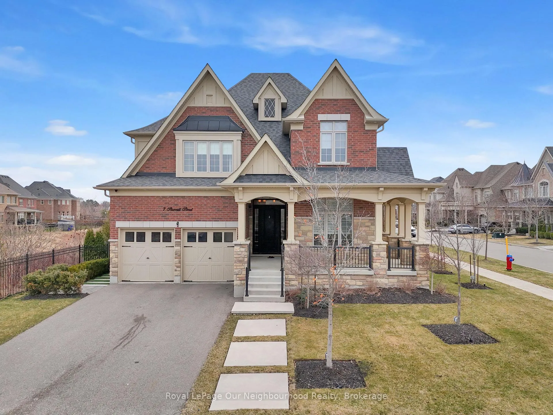 Photo 2 of 7 Starrett Street, King, Nobleton — HOMEH