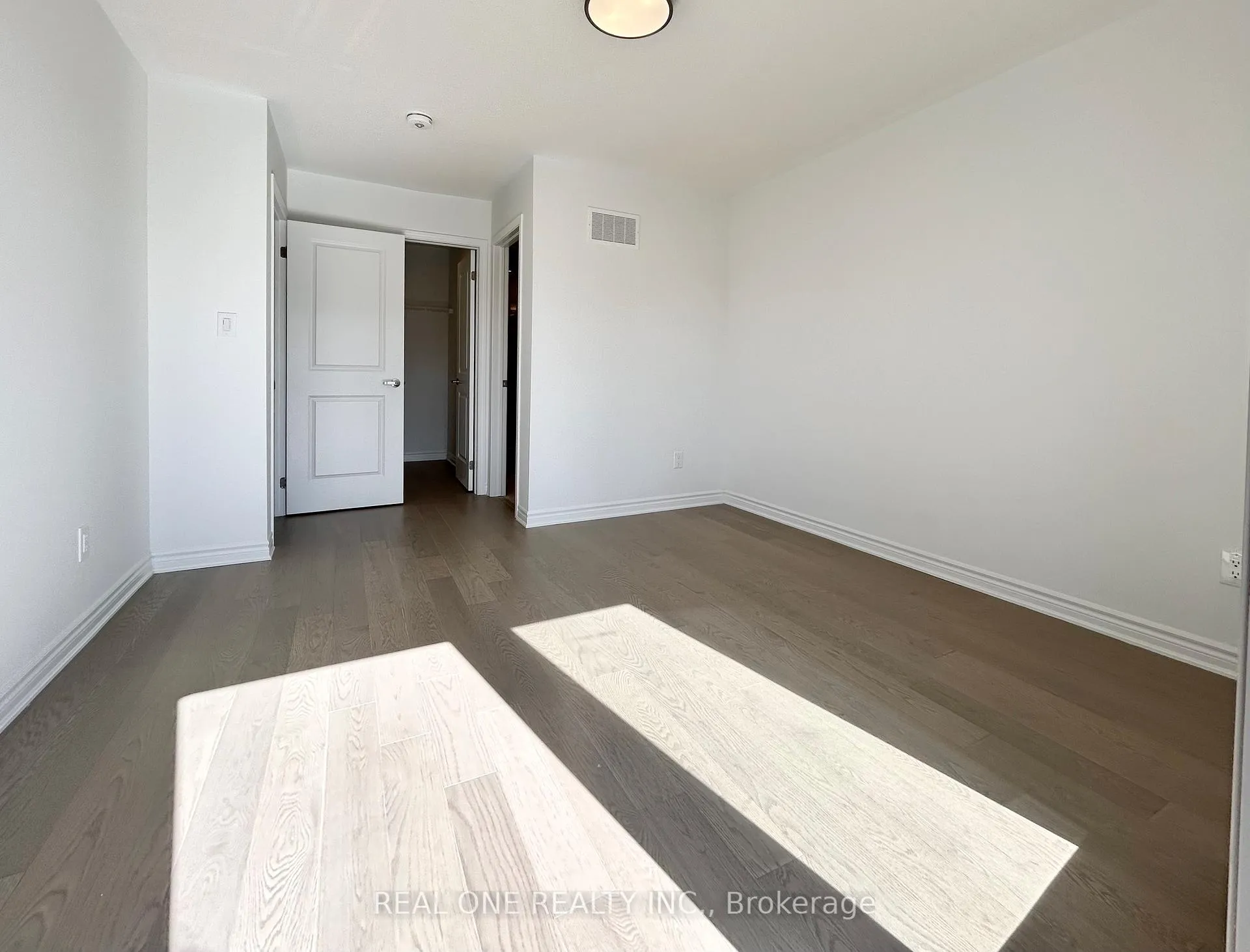 Photo 23 of 122 Avani Avenue, Markham, Rural Markham — HOMEH