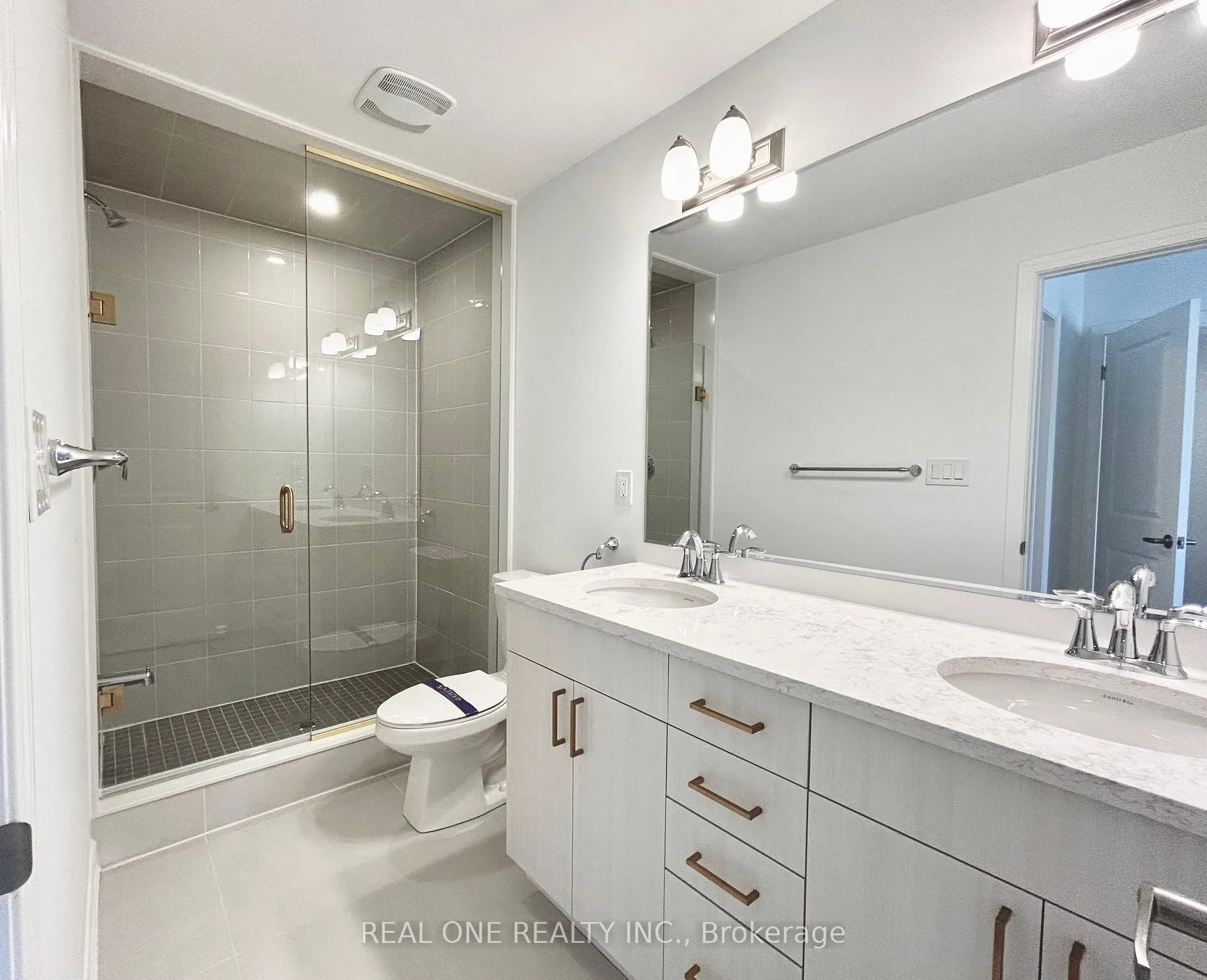 Photo 24 of 122 Avani Avenue, Markham, Rural Markham — HOMEH
