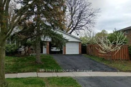 Front of Unit main floor,, 3 Sheldonbury Crescent