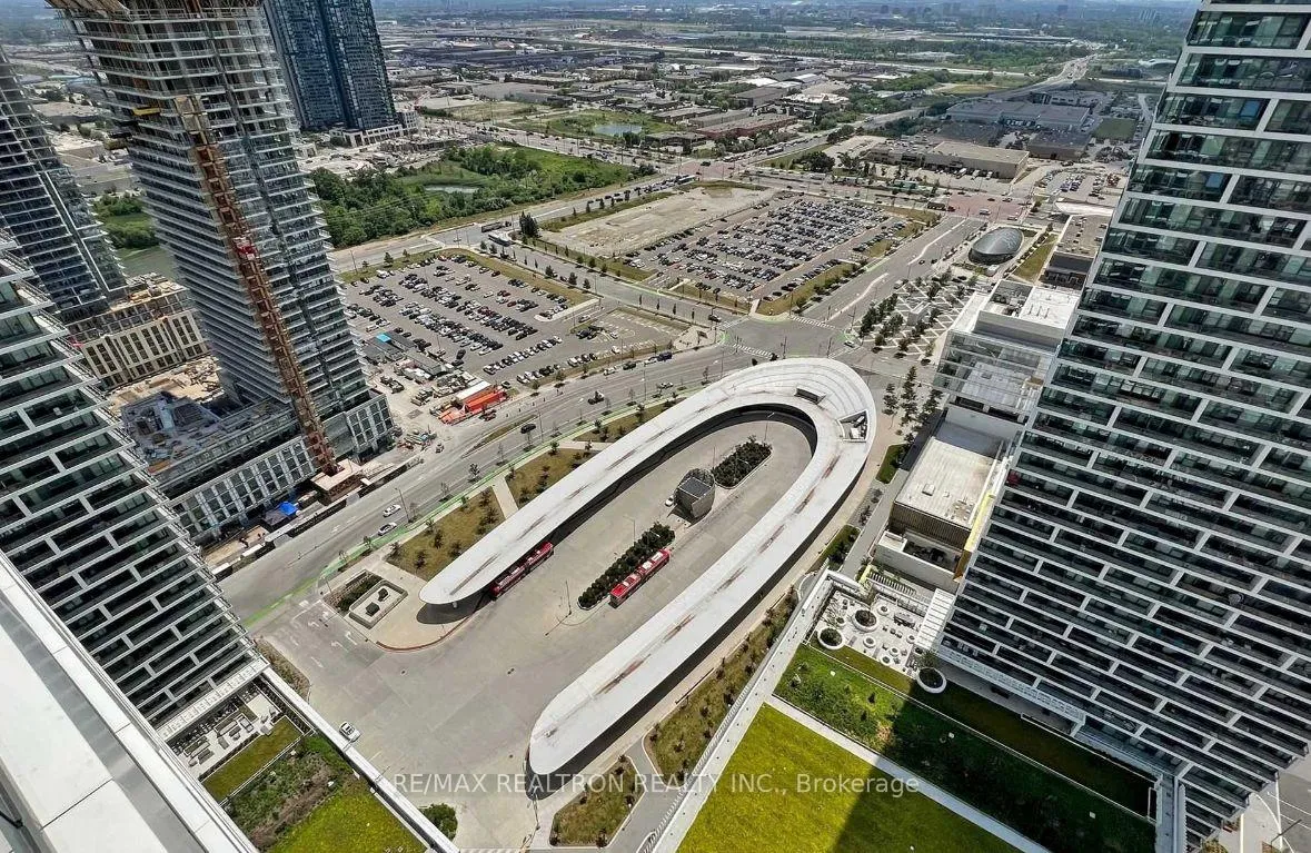 Photo 2 of Unit 5108, 898 Portage Parkway, Vaughan, Vaughan Corporate Centre — HOMEH
