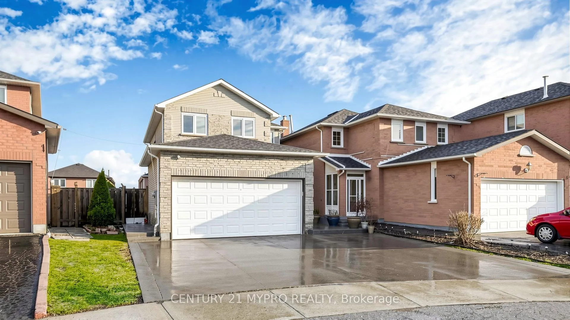 Photo 1 of 33 Erla Court, Markham, Middlefield — HOMEH
